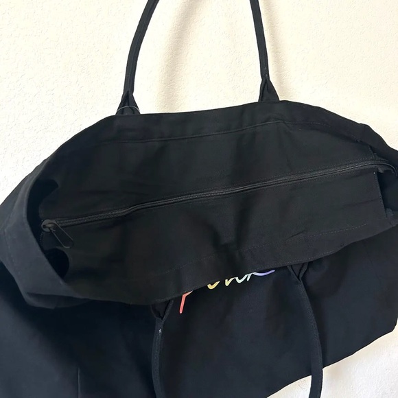 Victoria's Secret PINK Tote Duffel Bag Black Rainbow Script Logo, NWT. - Picture 6 of 6